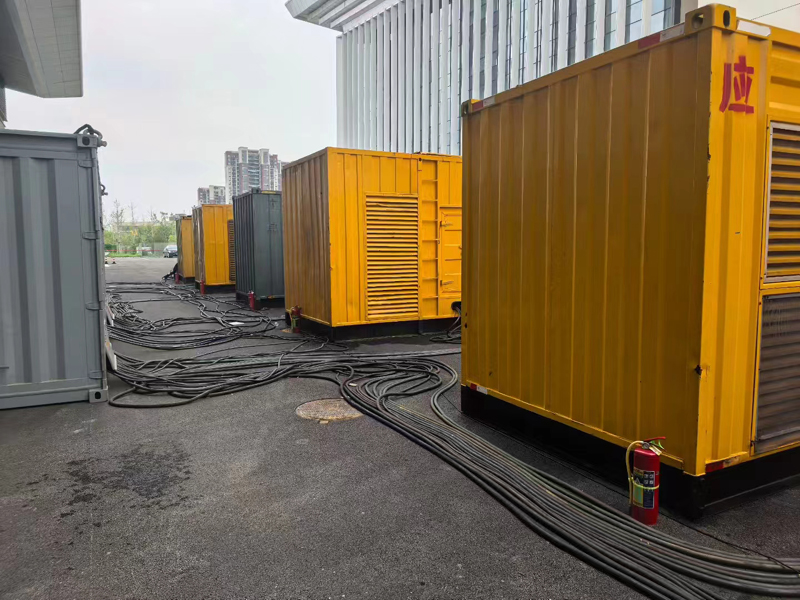 通榆不同季节柴油发电机组保养有哪些注意事项?